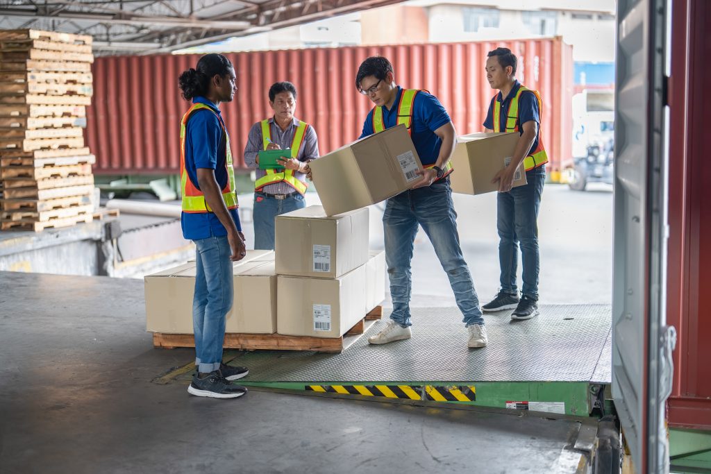 Did You Know These 5 Facts About the Logistics Management Profession?
